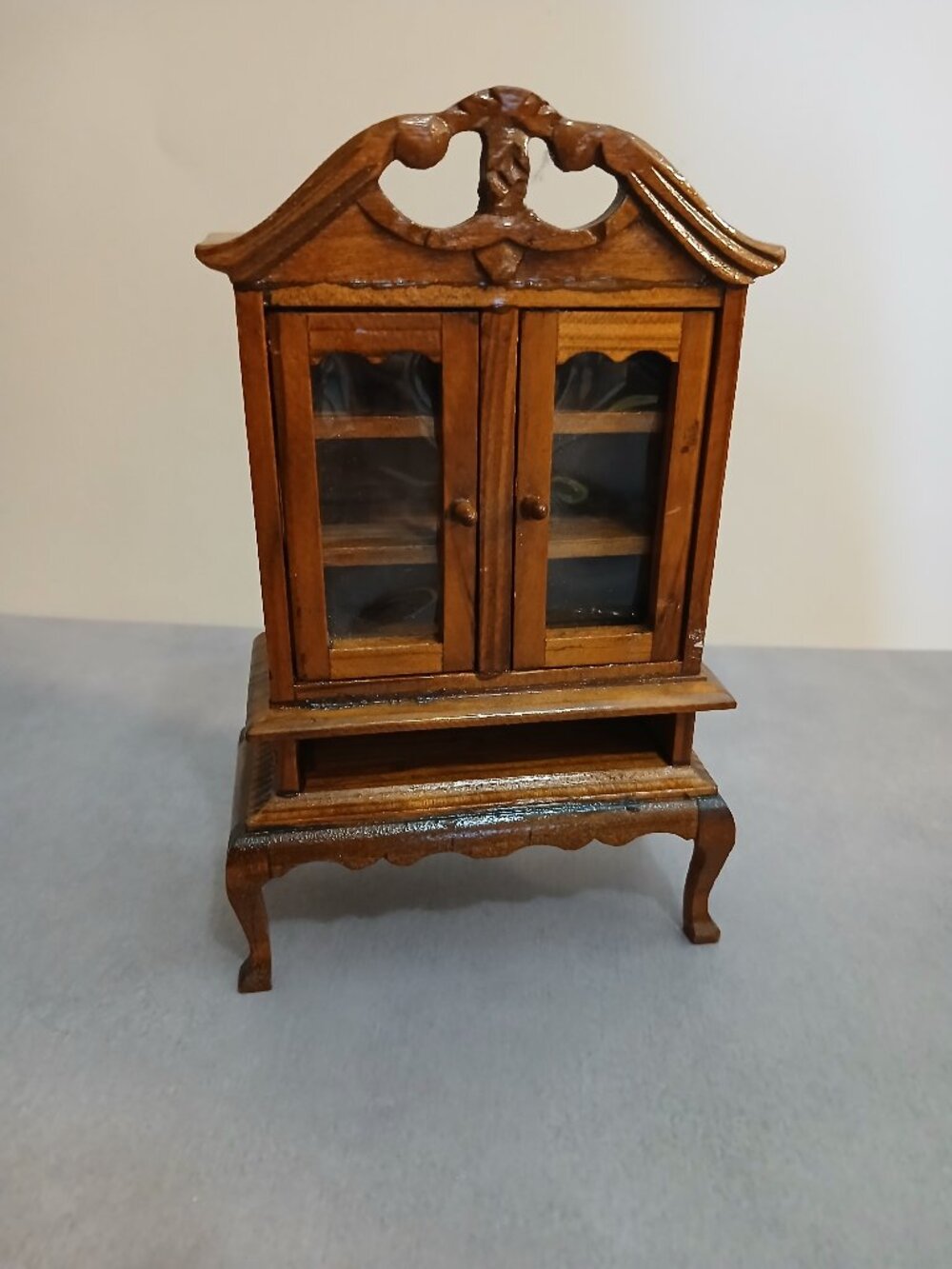 Vintage Wooden Dollhouse/Miniature Double Door China Cabinet-1:12 Scale